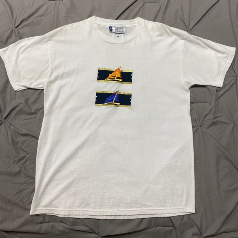 Vintage sail boats tee